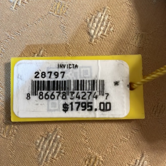 NWT Stylish Men’s Invicta 48mm Mother of Pearl Watch - Picture 11 of 11